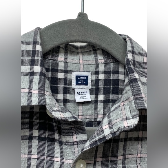 Janie and Jack plaid flannel long sleeve button down shirt, size 12-18 months - Picture 2 of 5